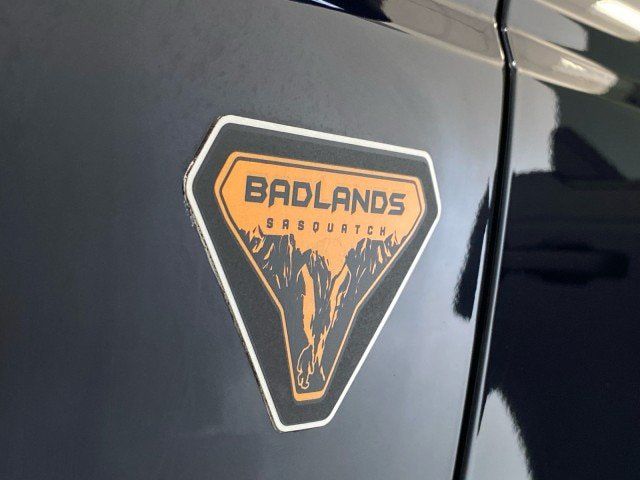 Certified 2021 Ford Bronco Badlands AWD/4WD image 16