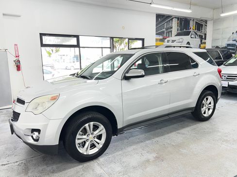 Used 2012 Chevrolet Equinox LTZ image 3
