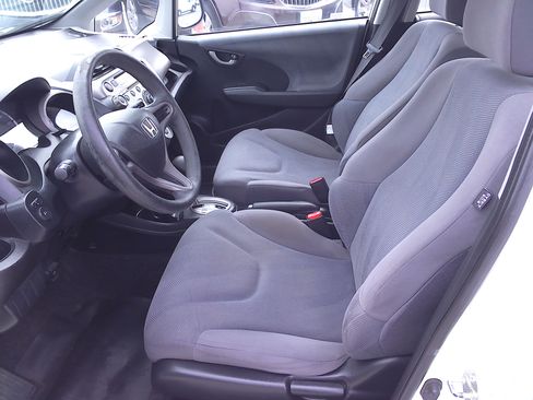Used 2010 Honda Fit LX image 7