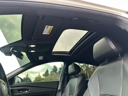 Used 2024 Honda Accord Sport-L image 16