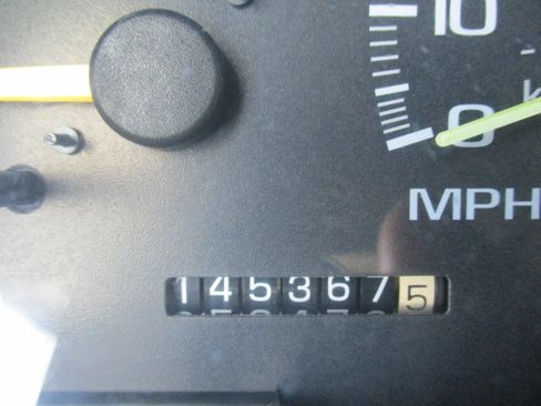 Used 1998 GMC Sierra 1500 SLE image 33