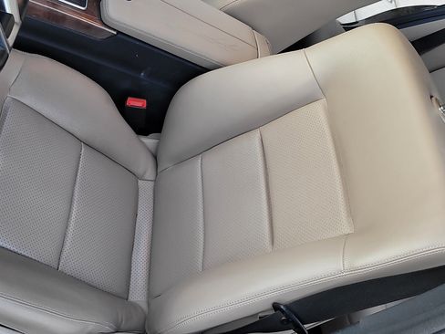 Used 2013 Mercedes-Benz E 350 Sport image 15