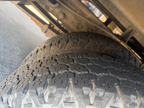 Used 2002 Ford F350 2WD Crew Cab DRW Super Duty image 5