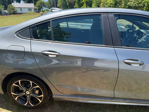 Used 2019 Chevrolet Cruze LT Sedan FWD image 73