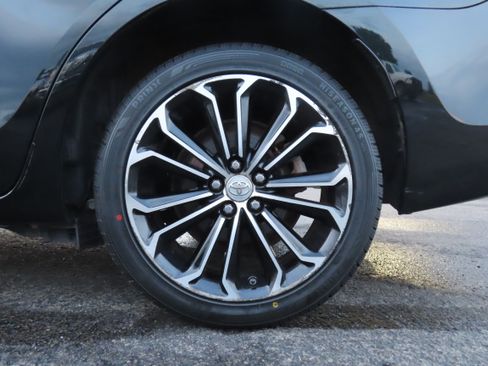 Used 2016 Toyota Corolla S Plus Sedan 4D FWD image 12