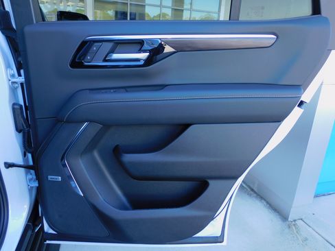 New 2026 Chevrolet Tahoe Premier image 30
