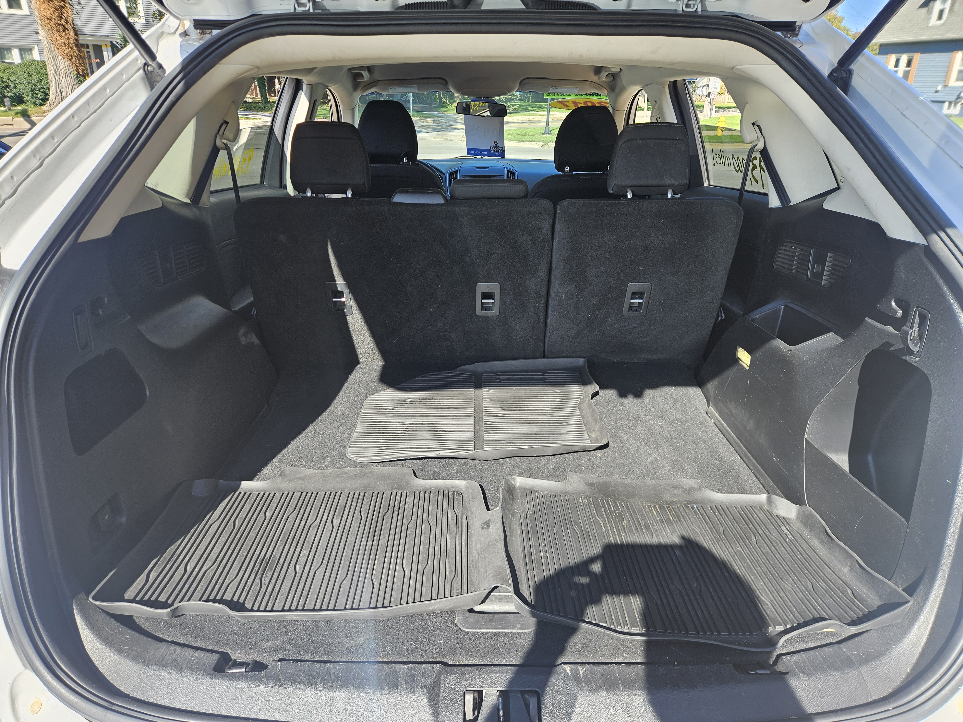 Used 2017 Ford Edge AWD SE image 12