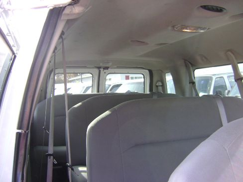 Used 2014 Ford E-350 and Econoline 350 XL image 8