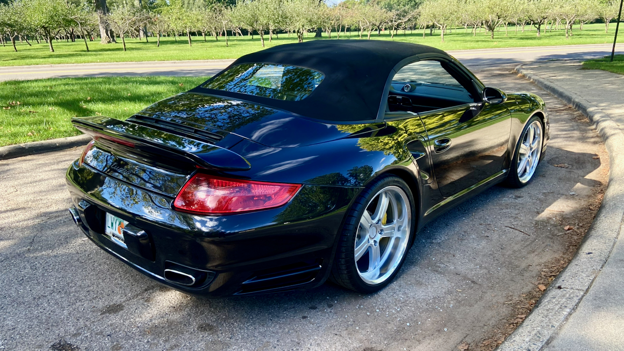 Used 2008 Porsche 911 Turbo 4 Cabriolet AWD/4WD image 12