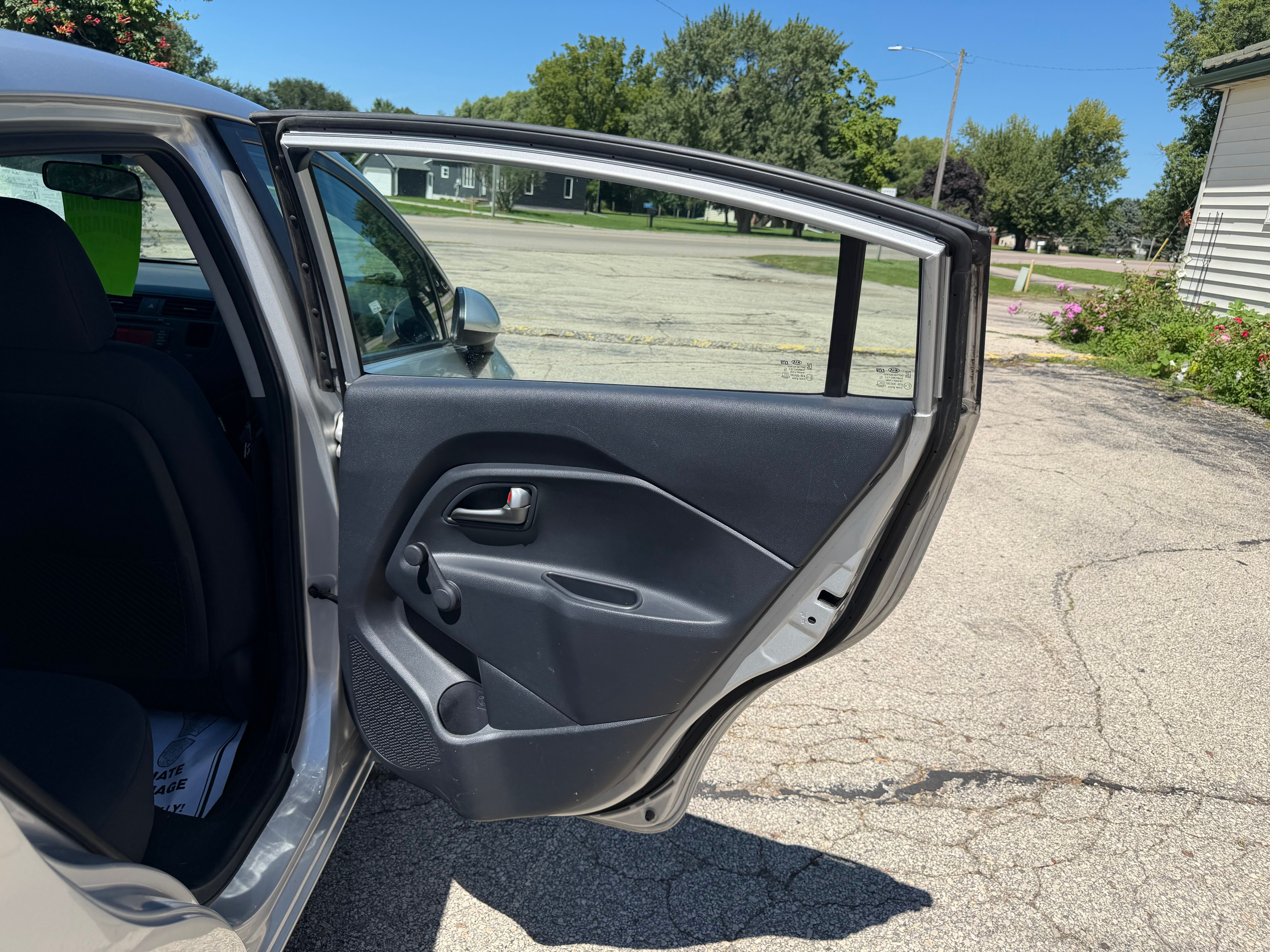 Used 2015 Kia Rio LX Sedan FWD image 17