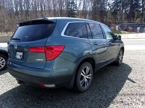 Used 2017 Honda Pilot EX-L image 4