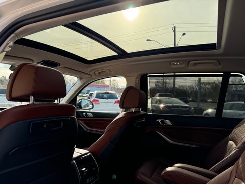 Used 2020 BMW X7 xDrive40i image 16