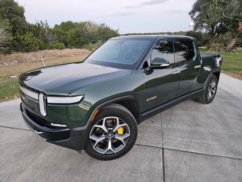 Used 2022 Rivian R1T Launch Edition image 19
