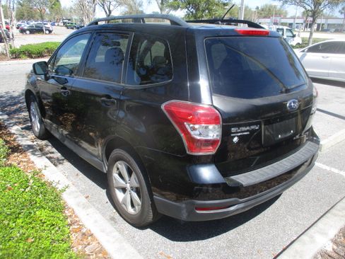 Used 2014 Subaru Forester 2.5i Premium image 6