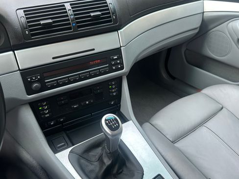 Used 2002 BMW 540i image 18