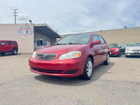 Used 2006 Toyota Corolla LE FWD image 2