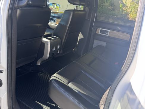 Used 2011 Ford F150 Lariat image 12