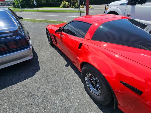 Used 2013 Chevrolet Corvette Grand Sport Coupe RWD image 1