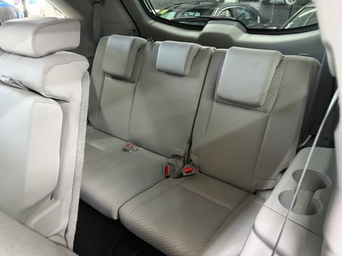 Used 2014 Toyota Highlander FWD LE V6 image 13