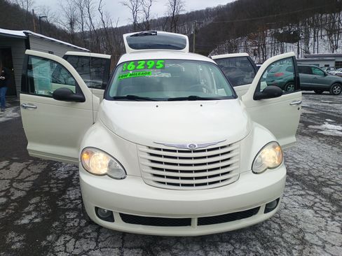 Used 2008 Chrysler PT Cruiser Touring Edition image 24