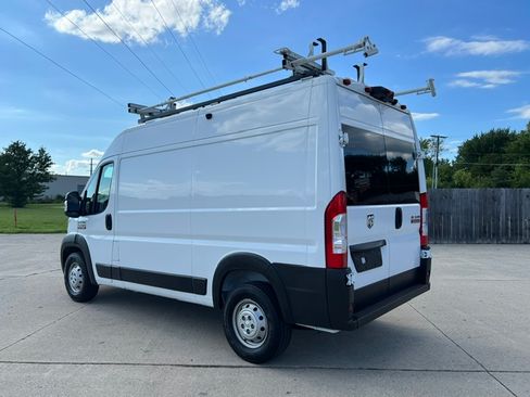 Used 2022 RAM ProMaster 1500 136 High Roof FWD image 3
