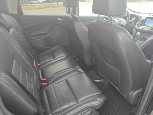 Used 2016 Ford Escape SE image 13