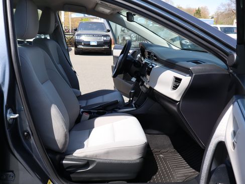 Used 2016 Toyota Corolla LE image 15