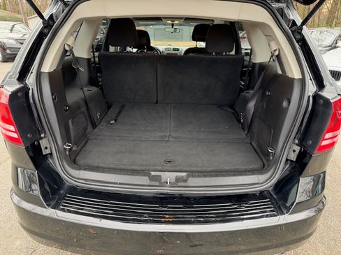 Used 2015 Dodge Journey SE image 12