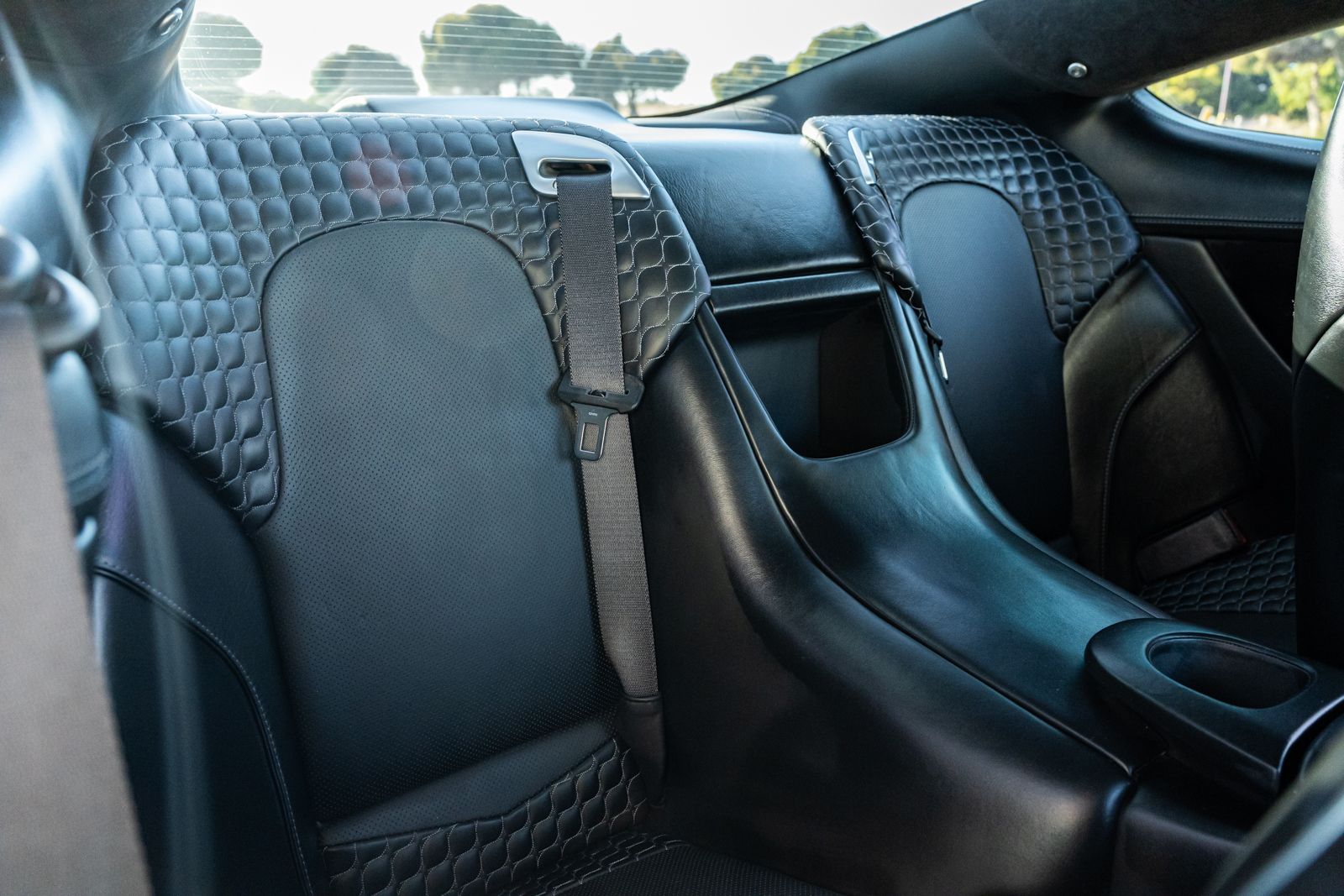 Used 2014 Aston Martin Vanquish Coupe RWD image 33