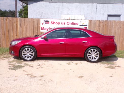 Used 2014 Chevrolet Malibu LTZ image 2