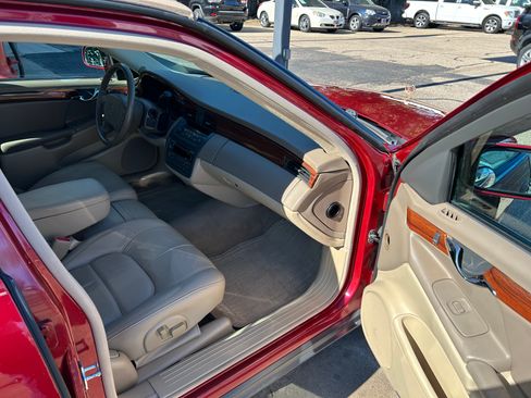 Used 2005 Cadillac De Ville image 4