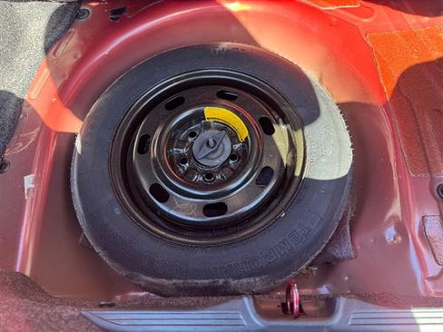 Used 2000 Ford Mustang image 5