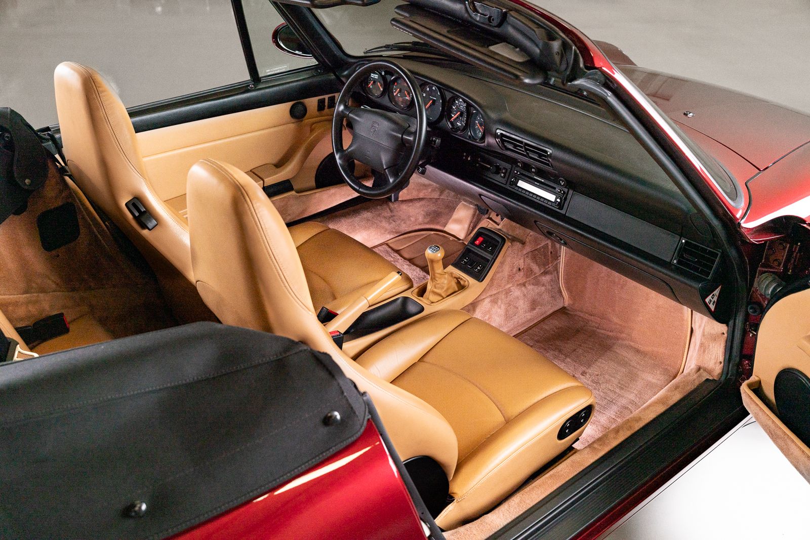 Used 1997 Porsche 911 Carrera 4 Cabriolet AWD/4WD image 69