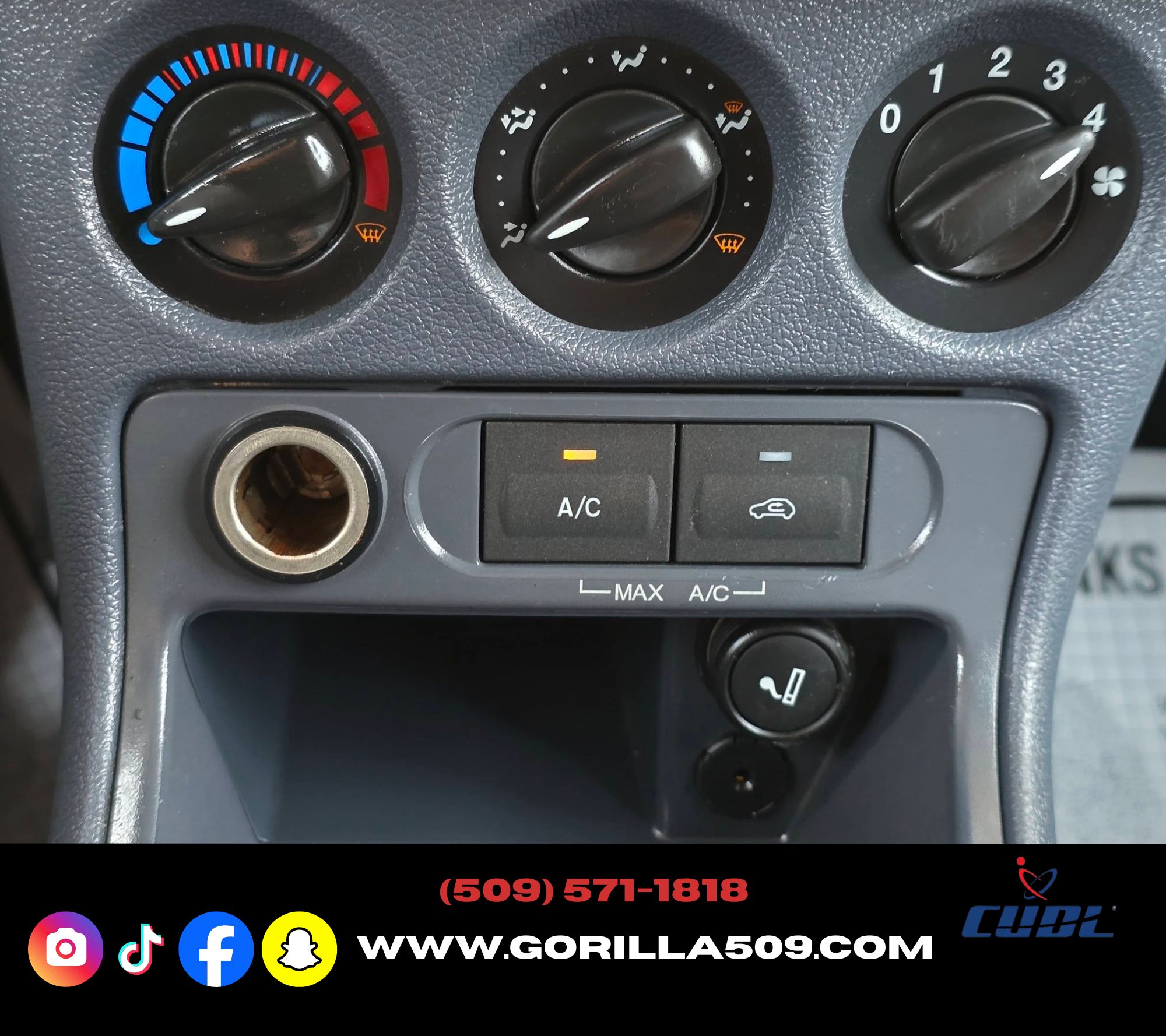 Used 2013 Ford Transit Connect XLT FWD image 11