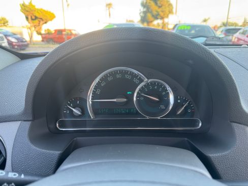 Used 2006 Chevrolet HHR LT image 27