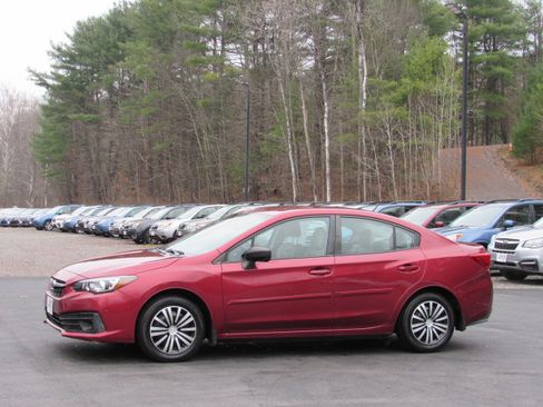 Used 2020 Subaru Impreza 2.0i Premium image 3