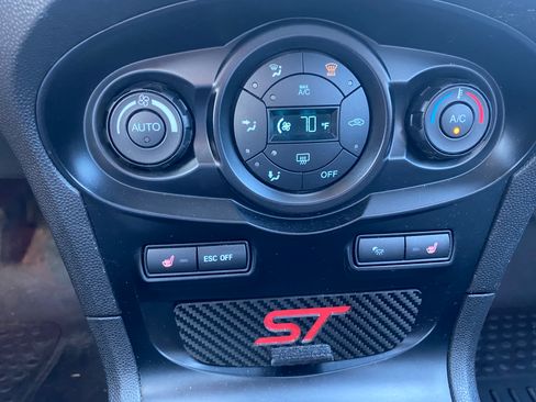 Used 2019 Ford Fiesta ST image 6