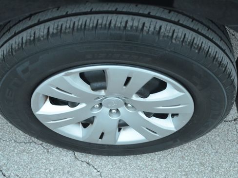 Used 2013 Subaru Forester 2.5X image 21