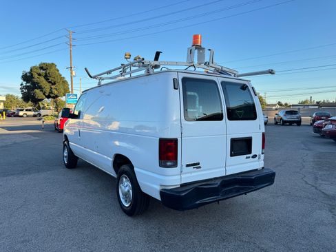 Used 2013 Ford E-150 and Econoline 150 image 5