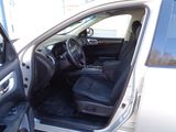 Used 2015 Nissan Pathfinder SV image 4