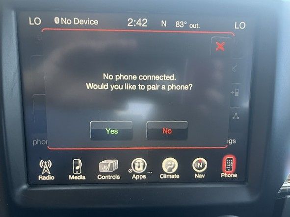 Used 2015 RAM 1500 2WD Crew Cab Sport image 42