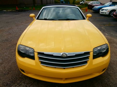 Used 2005 Chrysler Crossfire Limited image 11