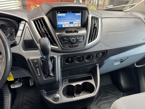Used 2019 Ford Transit 150 130 Medium Roof RWD image 12