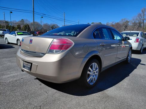 Used 2008 Saturn Aura XE image 3