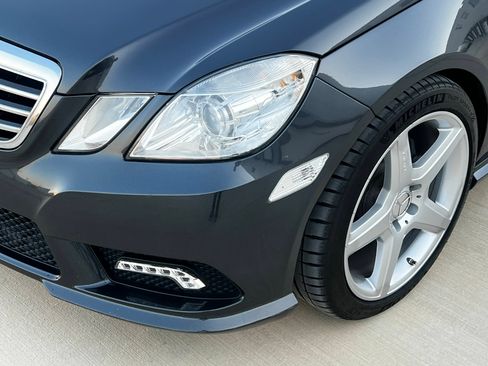 Used 2011 Mercedes-Benz E 350 image 9