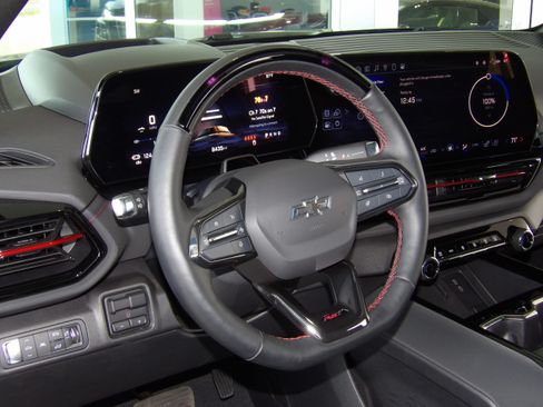 Used 2024 Chevrolet Silverado EV RST image 23