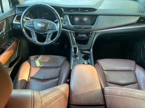 Used 2019 Cadillac XT5 AWD Luxury image 10