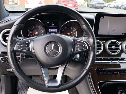 Used 2017 Mercedes-Benz GLC 300 image 24