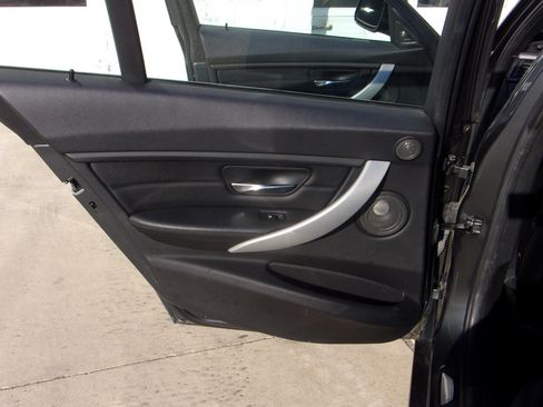 Used 2015 BMW 328i xDrive image 30