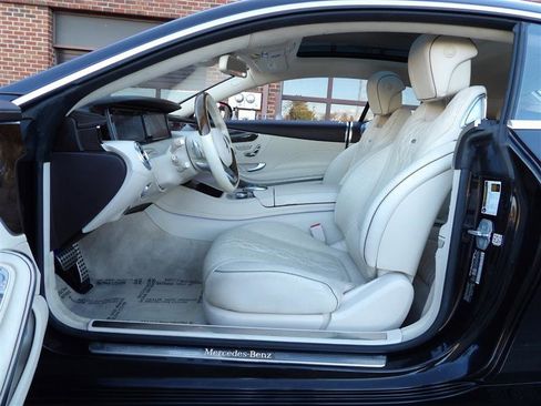 Used 2015 Mercedes-Benz S 550 4MATIC Coupe image 10